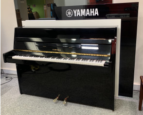 Occasion Piano Droit Yamaha E108